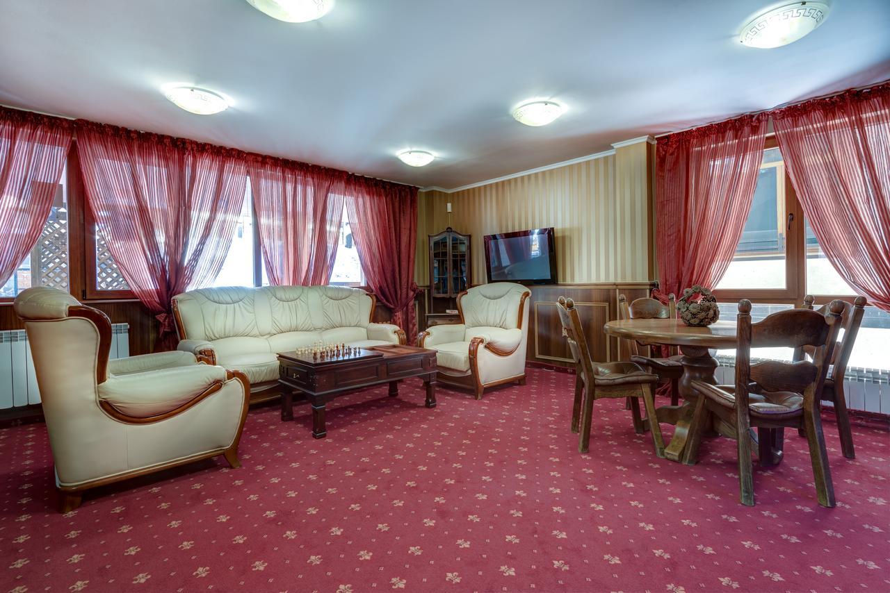 Mountain Lodge Apartments Pamporovo Dış mekan fotoğraf